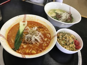 梅しろ 担々麺 チャーハン